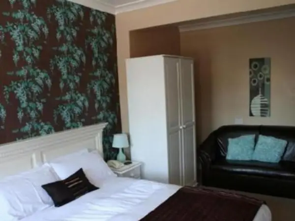 Beverley Inn & Hotel 4
